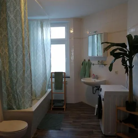 Neu Eingerichtete Altbauwohnung Mit Herz Apartamento Magdeburgo