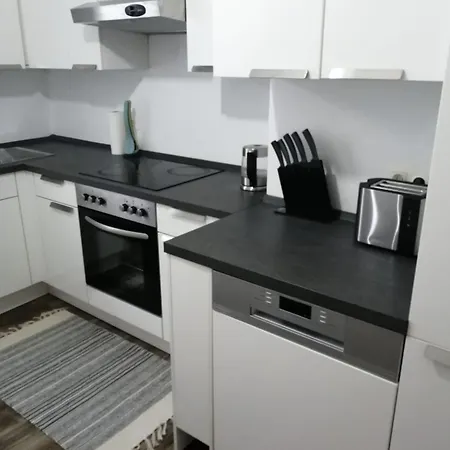 Apartment Neu Eingerichtete Altbauwohnung Mit Herz Magdeburg