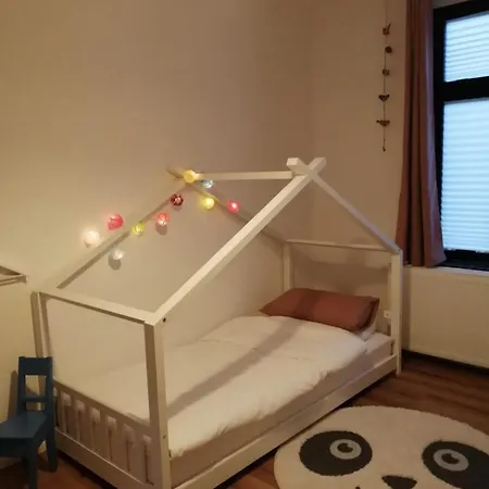 Neu Eingerichtete Altbauwohnung Mit Herz Apartment