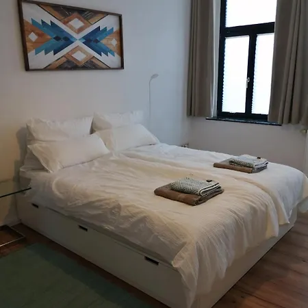 Neu Eingerichtete Altbauwohnung Mit Herz Apartment *