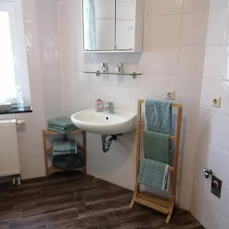 Neu Eingerichtete Altbauwohnung Mit Herz Apartment