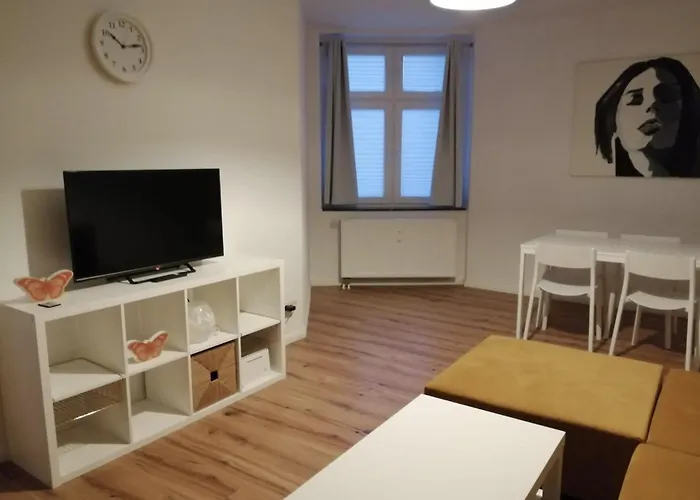 Apartamento Neu Eingerichtete Altbauwohnung Mit Herz Magdeburgo