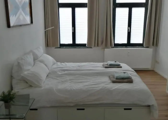 Neu Eingerichtete Altbauwohnung Mit Herz * Magdeburgo